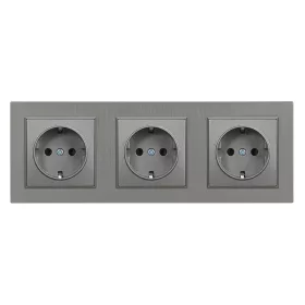 Nova III földelt dugalj  szürke szálcsiszolt kerettel