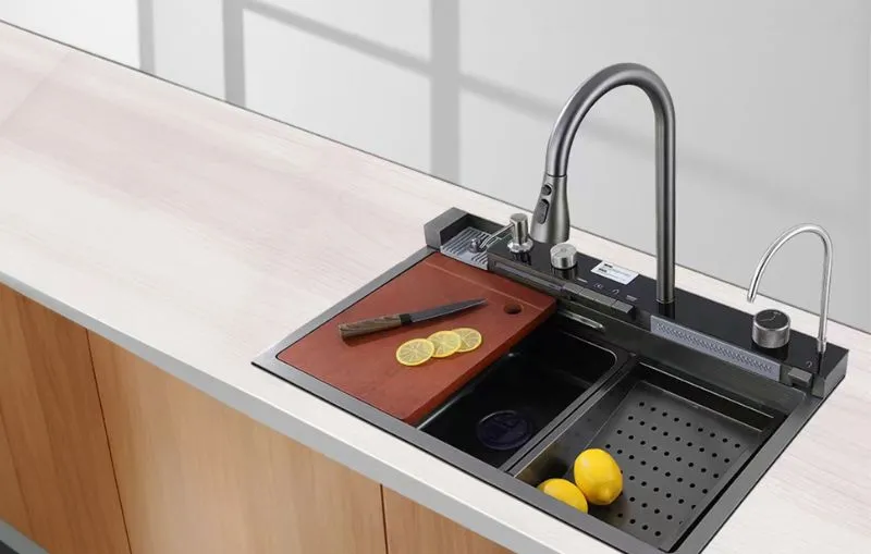 Zlewozmywak multifunkcyjny – wszystko, czego potrzebujesz w kuchni